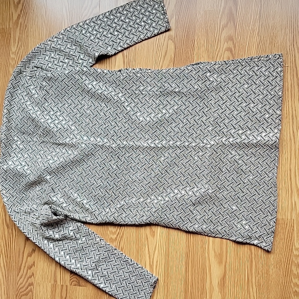 Kurta - Picture 2 of 5